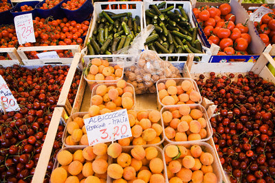 Fruit and vegetable stall at farmers market
