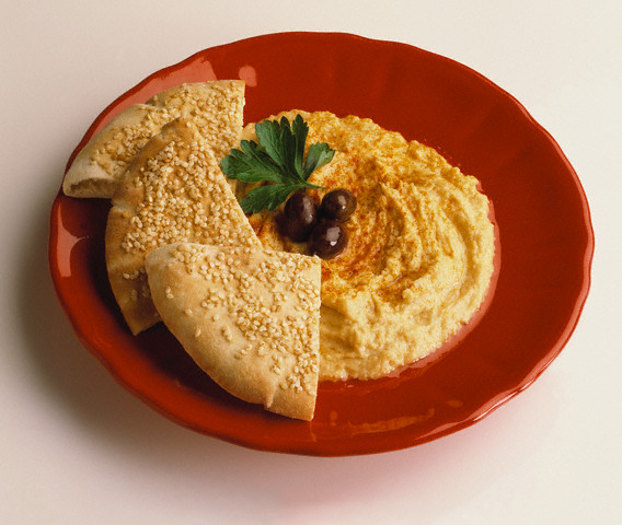Roasted Red Pepper Hummus Recipe