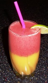 Sandra - Strawberry-Mango-Banana Smoothie Sandra - Strawberry-Mango-Banana Smoothie